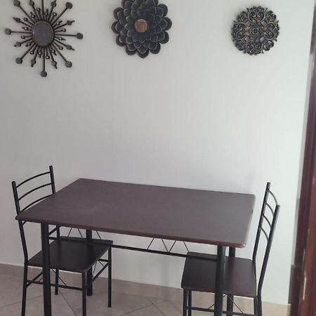 Апартаменты Cozy 2Bhk Near To Dmcc Metro Station -505 Дубай Экстерьер фото